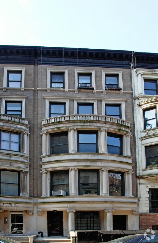 Foto principal - 36 W 69th St