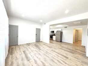 Building Photo - 1090 S 1100 E