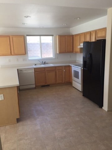 Foto del edificio - **Move in Special**Northwest Reno Three...