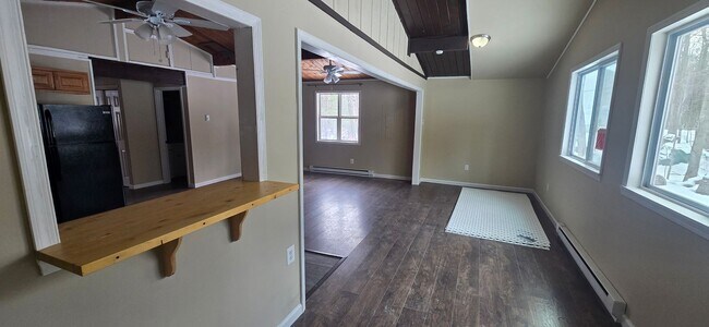 Foto del edificio - Cute as a button 2 bedroom ranch in Kunkletown!