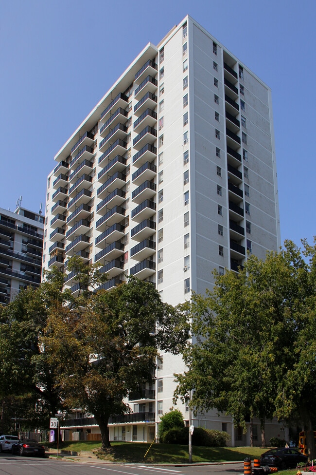 Looking northwest - Davisville Village