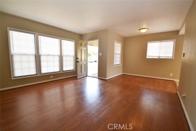 Foto del edificio - 1416 W 219th St