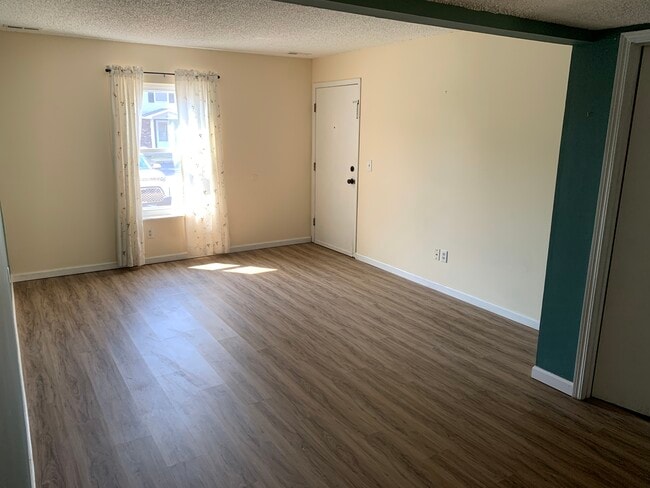 Building Photo - 822 Highland Hill Ct