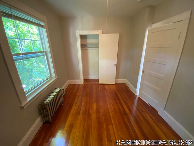 Foto del edificio - 9 Eustis St