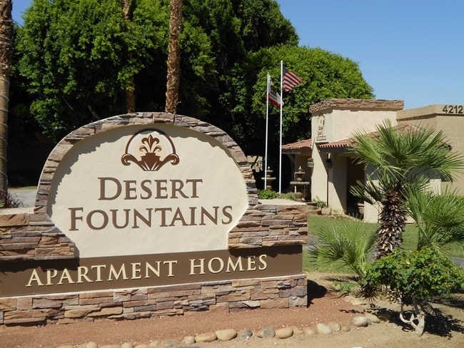 Desert Fountains At Palm Apartments Ca Building Photo Desert Fountains At Palm