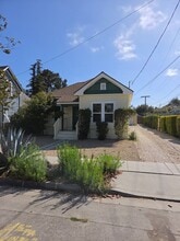 Building Photo - 131 S Mason St