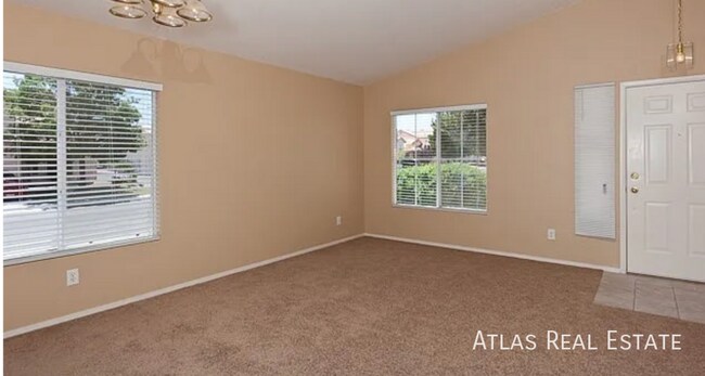 Building Photo - 5508 Cloudy Glen St