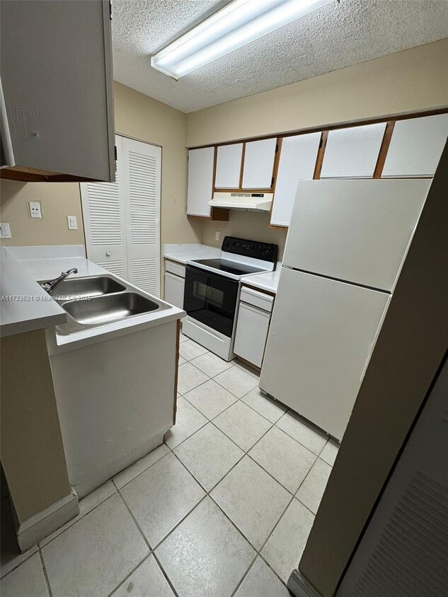 Photo - 1225 Southwest 46th Avenue Apt #1225-112, Pompano Beach, FL 33069 - 1 BR 1 BA Condo