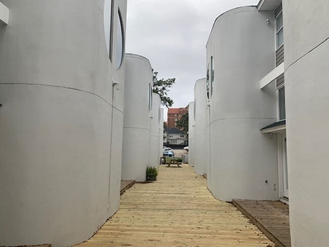 Photo - 2 bedroom 2.5 bath in College Town!! Walk ... Townhome