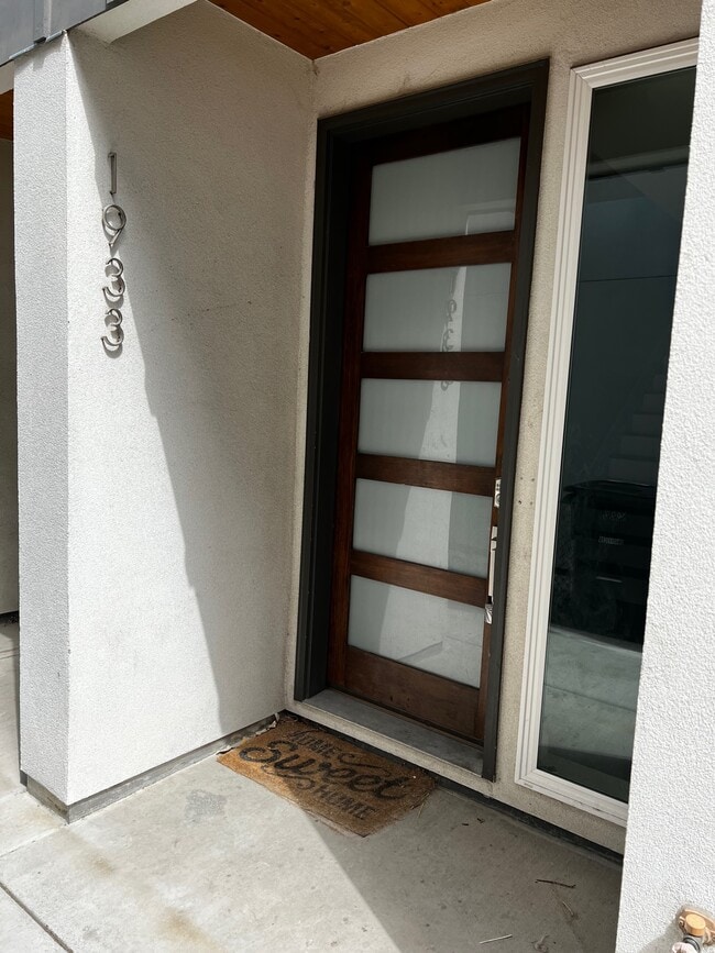 Front door - 1933 Grove St