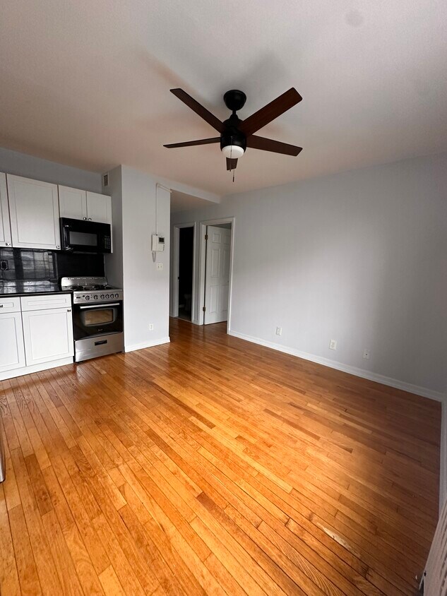 Foto principal - 890 W Beech St