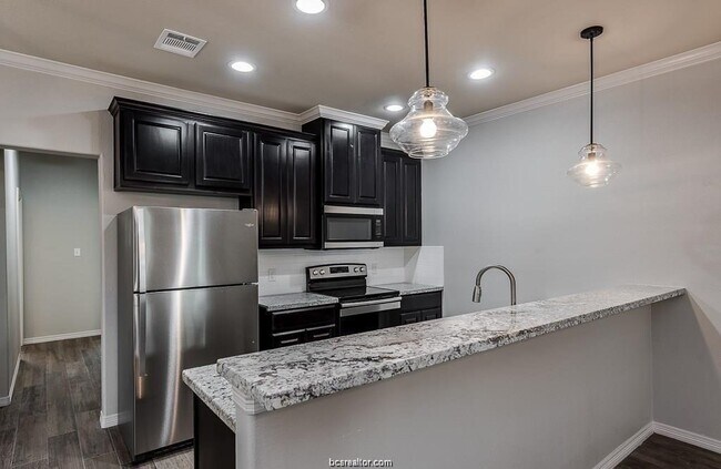 Foto del edificio - 303 Live Oak St