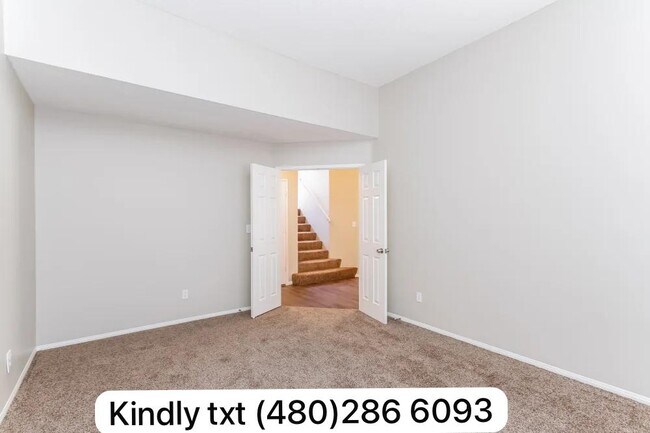 Foto del edificio - 3158 High View Dr