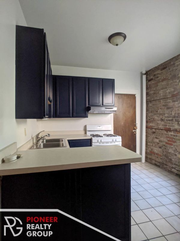 Foto del edificio - 1216 N Dearborn St