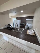 Building Photo - 1826 SW 69th Terrace