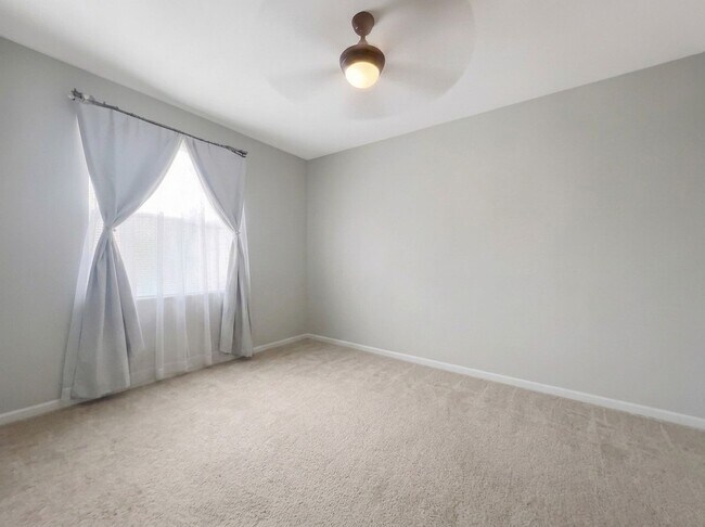 Foto del edificio - First-floor 1-bedroom, 1-bath condo - North Naples