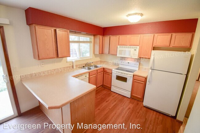 Foto del edificio - 3 br, 1 bath House - 2212 Berkshire Dr.