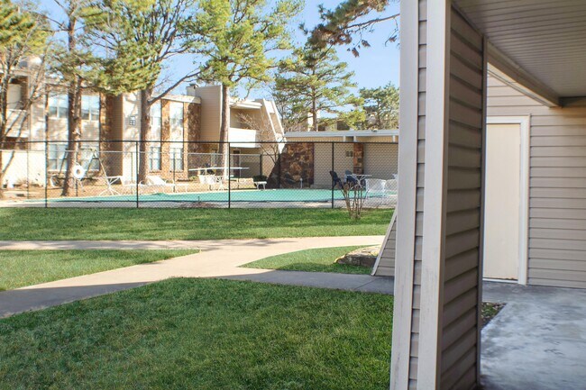 Foto del edificio - 7321 S Yale Ave