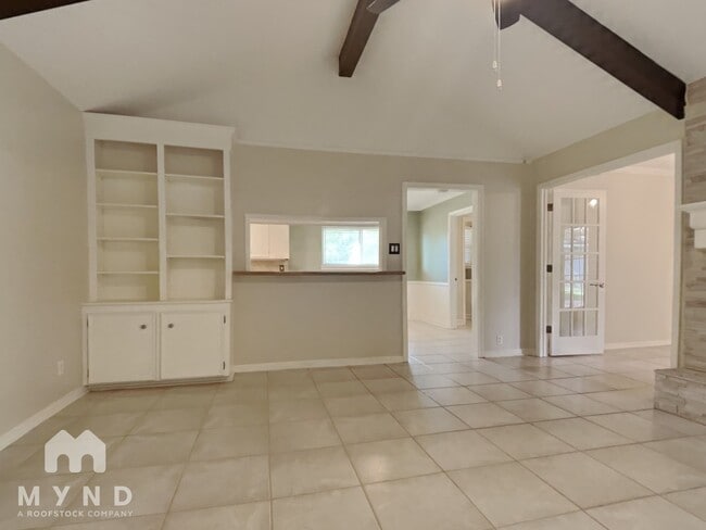 Building Photo - 4003 Highknoll Ln