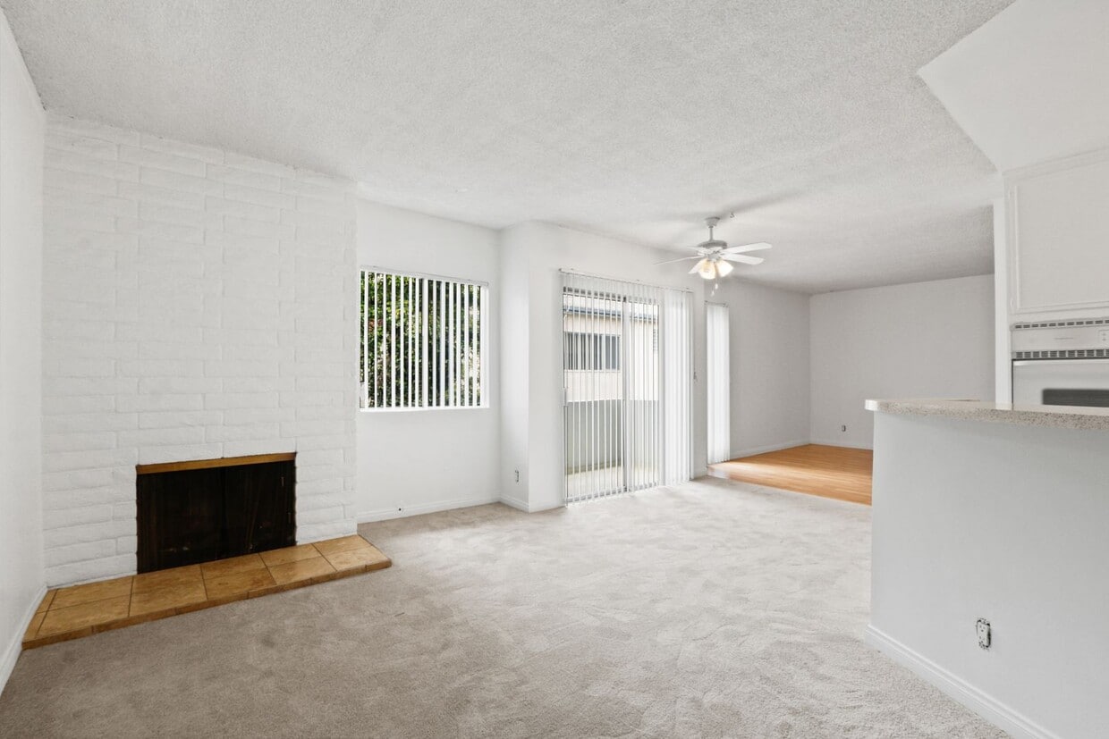 Foto principal - 3735 Mentone Ave