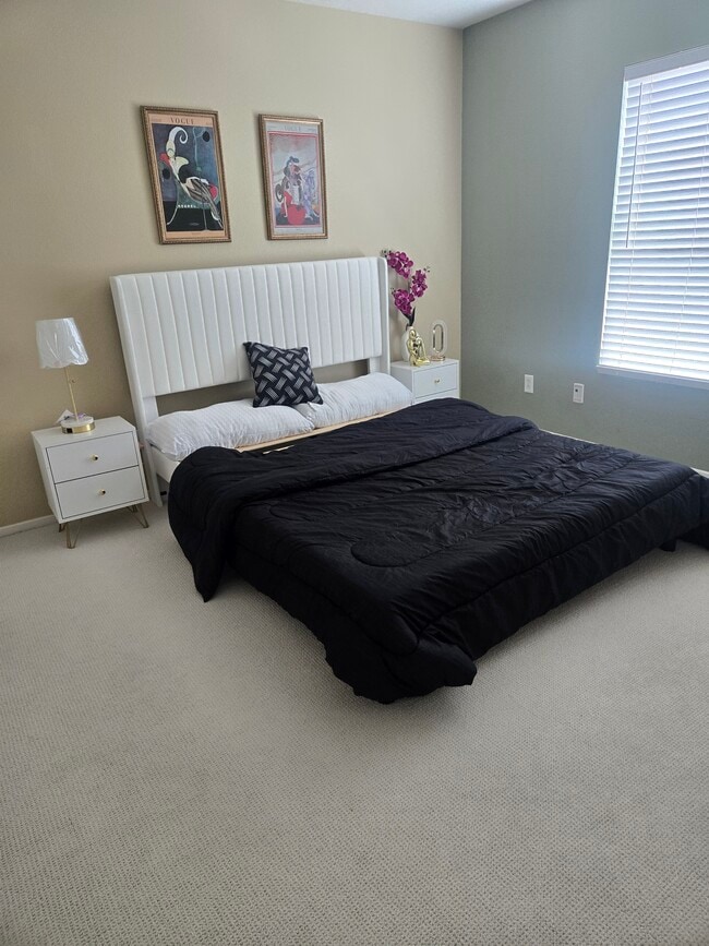 Foto del edificio - 4085 Garvey Way