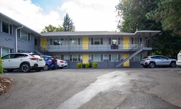 Building Photo - 1026 SE 29th Ave