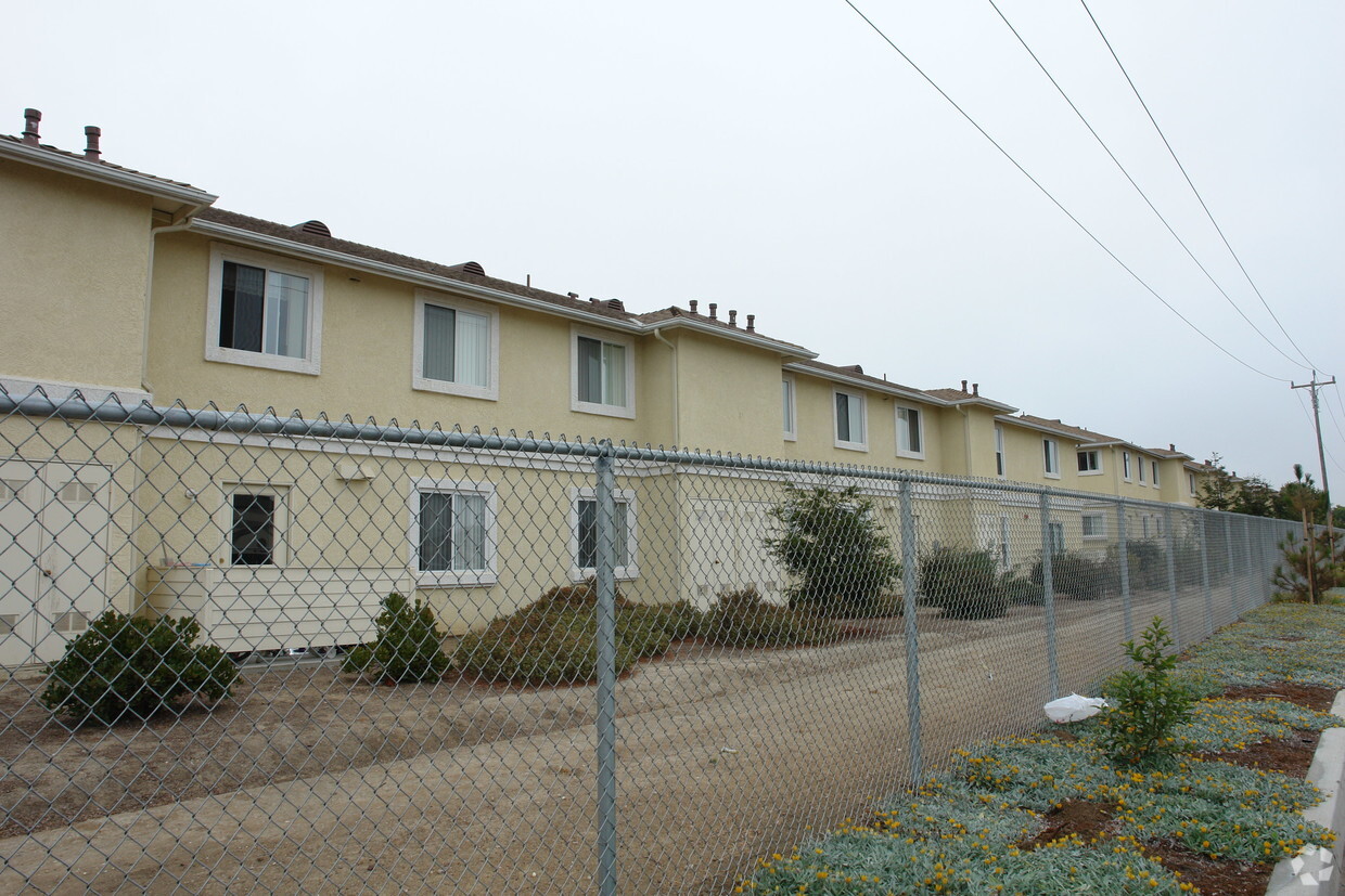 Foto del edificio - Salinas Bay Apartments