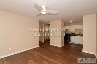 Building Photo - 3050 Rue D’Orleans