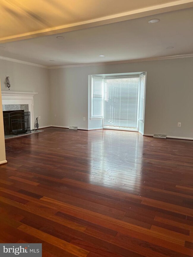 Building Photo - 1476 Carlyle Ct