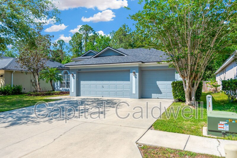 Primary Photo - 19246 Meadow Pine Dr