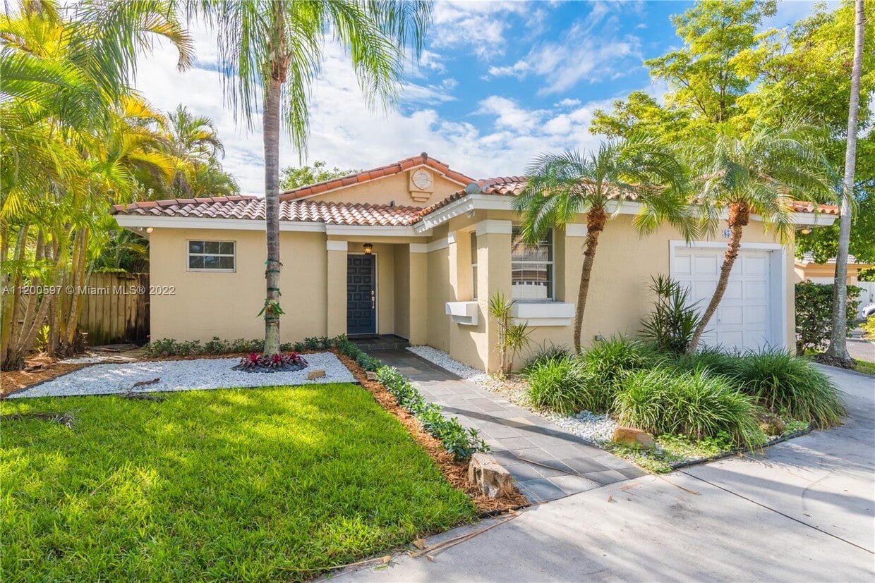 8540 SW 210th Terrace, Cutler Bay, FL 33189 House Rental in Cutler