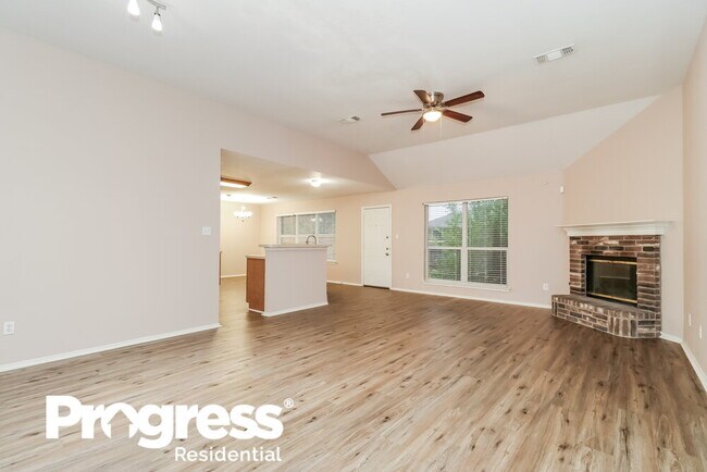 Building Photo - 7300 Fossil Garden Dr