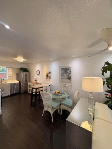 Foto del edificio - 601 SE 5th Ct