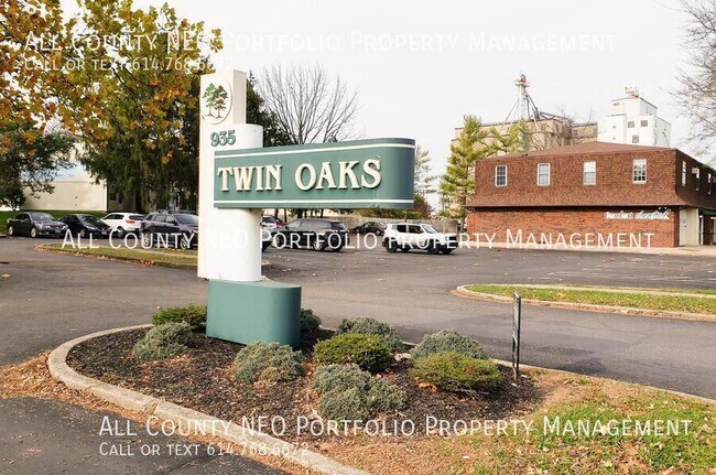 Foto del edificio - 915 S Court St