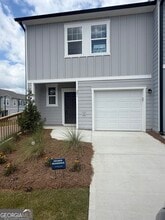 Building Photo - 301 Winston Way