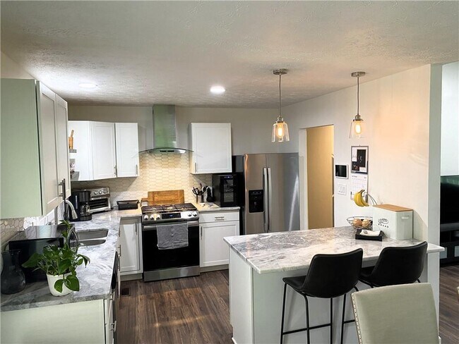 Building Photo - 1420 Creek Overlook Ct