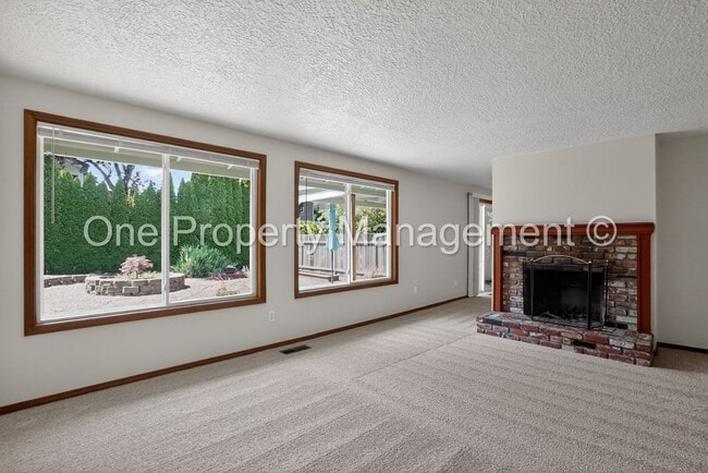 Building Photo - 614 SE 130th Ct