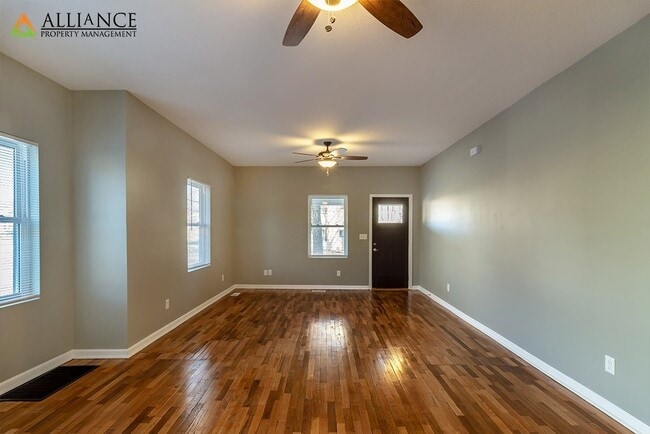 Foto del edificio - 917 Kearney St