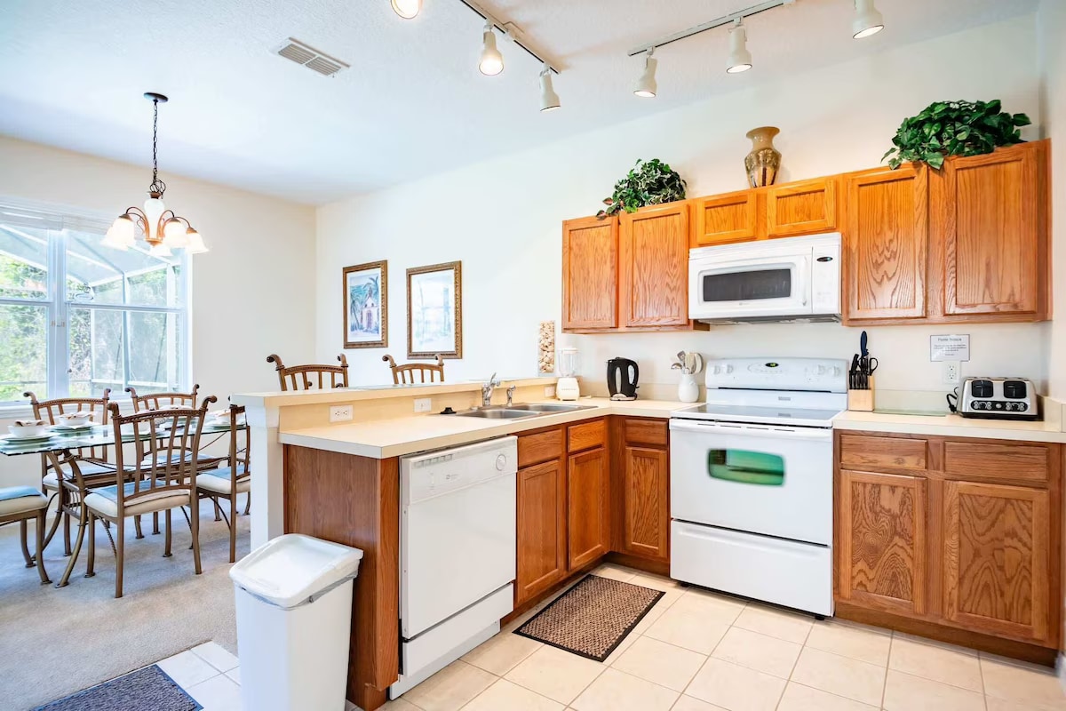 4 Bedrooms | 3.5 Bathrooms | 1,768 Sq. Ft. | Fully Furnished - 4 Bedrooms | 3.5 Bathrooms | 1,768 Sq. Ft. | Fully Furnished