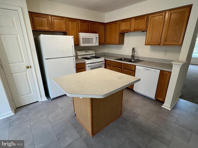 Foto del edificio - 13634 Hayworth Dr