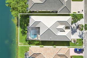 Building Photo - 5977 NW 73rd Ct