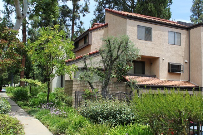 Unidad de esquina privada - 21820 Marylee St