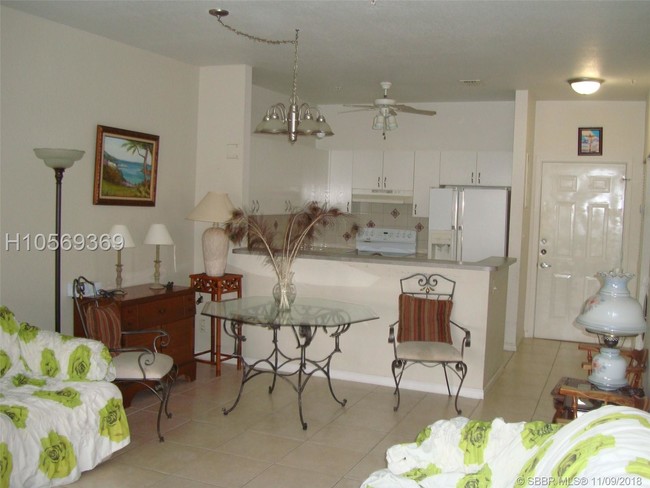 Foto del edificio - 85 Gulfstream Rd