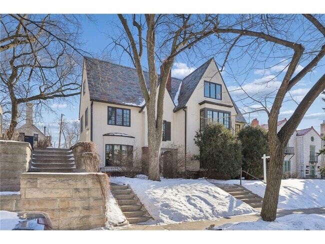 Building Photo - 1721 Humboldt Ave S