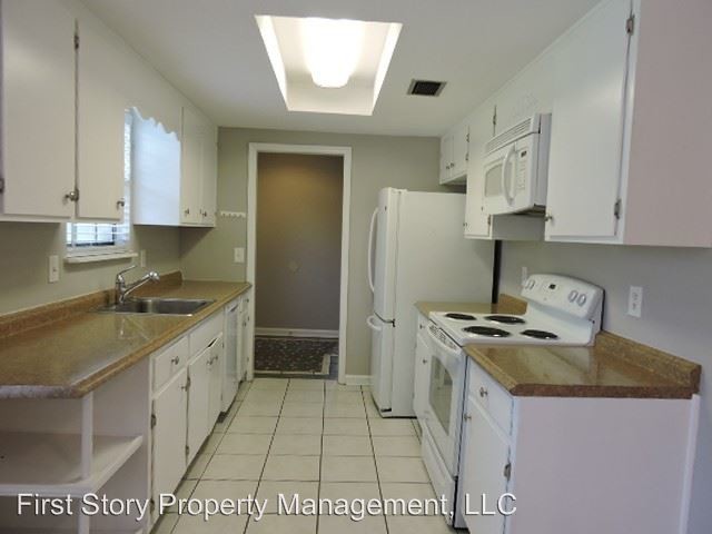 Building Photo - 4 br, 2 bath House - 2042 Eastgate Way