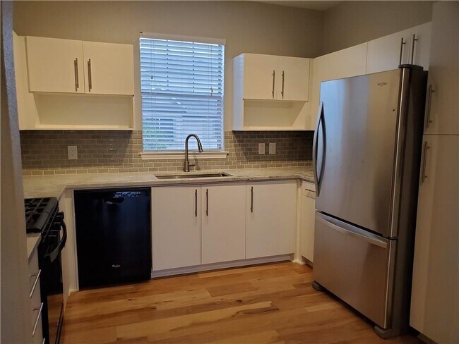 Foto del edificio - 11203 Ranch to Market Rd 2222