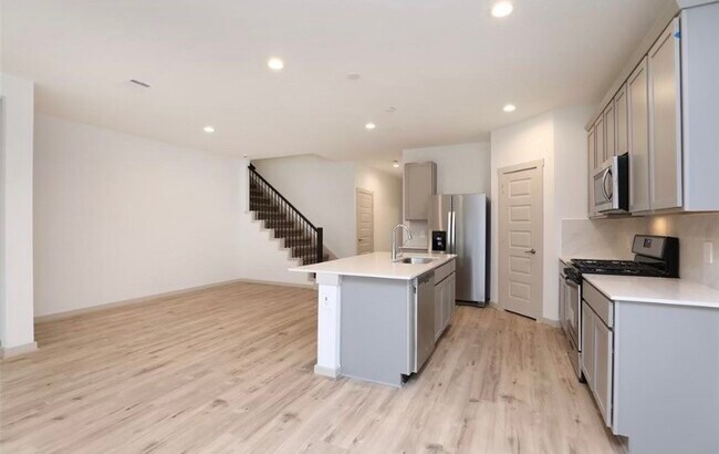 Foto del edificio - 7311 Ramsgate Cliff Ln