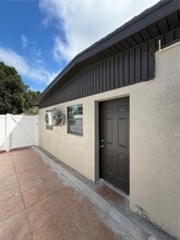 Building Photo - 1702 W Dempsey Ave