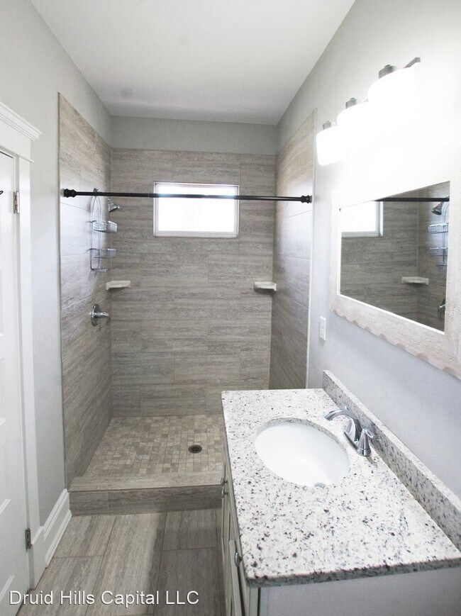 Building Photo - 3 br, 2 bath House - 1208 Arkwright Place SE