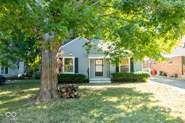 Photo - 4923 Carvel Ave House